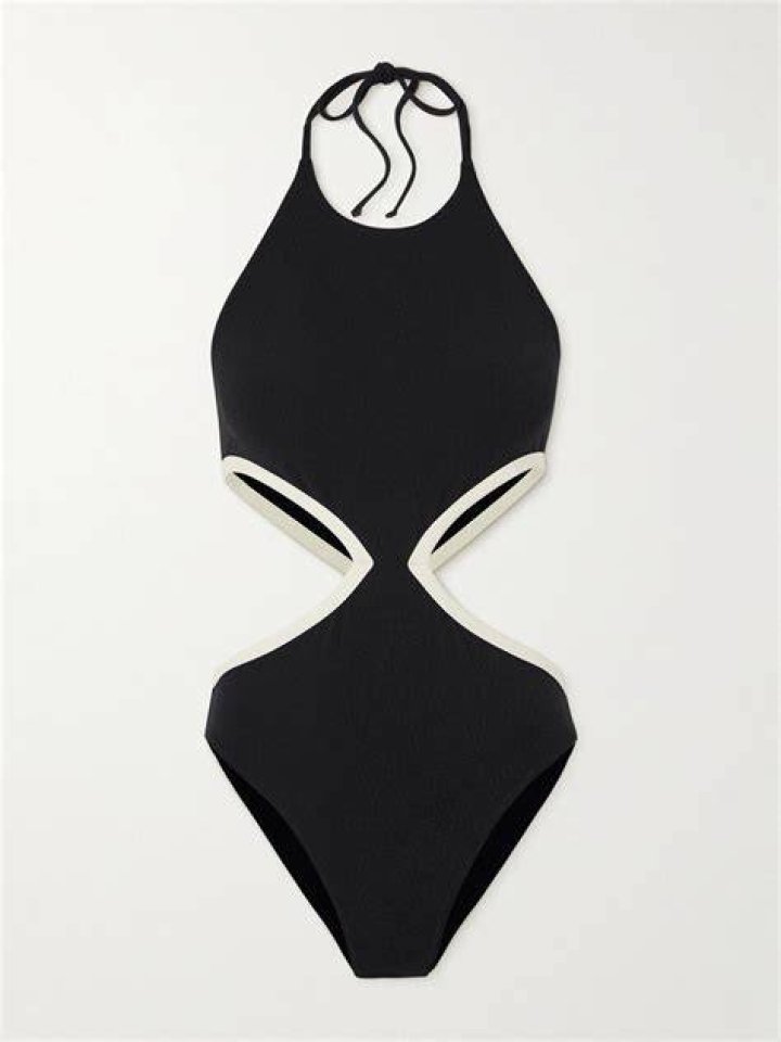 Cut-out swimsuit Cut-out swimsuit