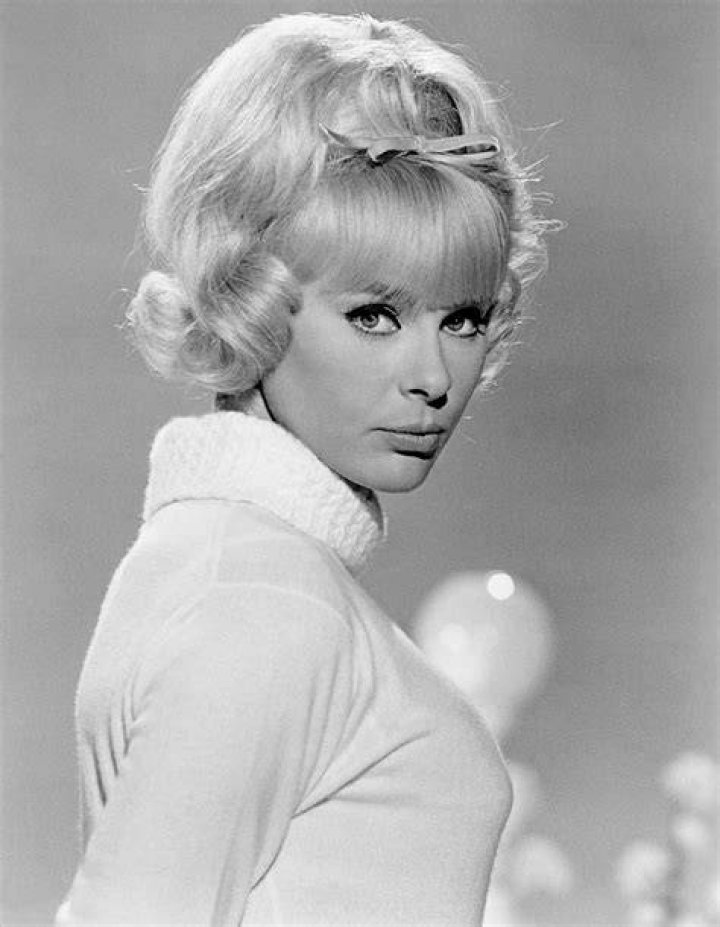 Dazzling Divas Elke Sommer