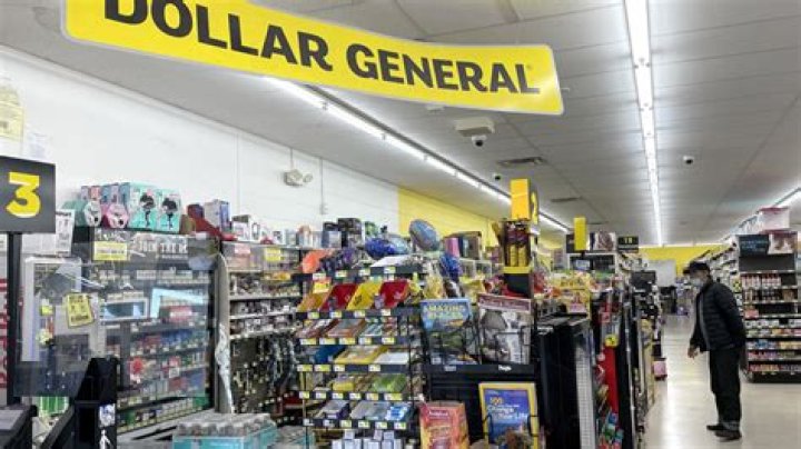 Does Dollar General sell locker locks?