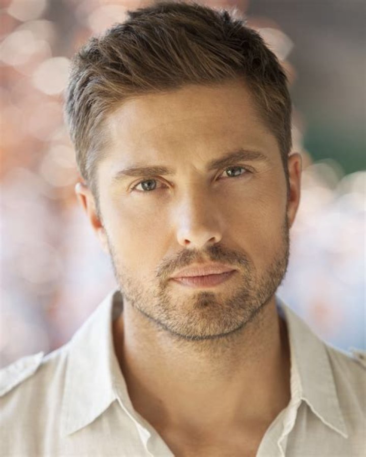 Eric Winter Actor, Model