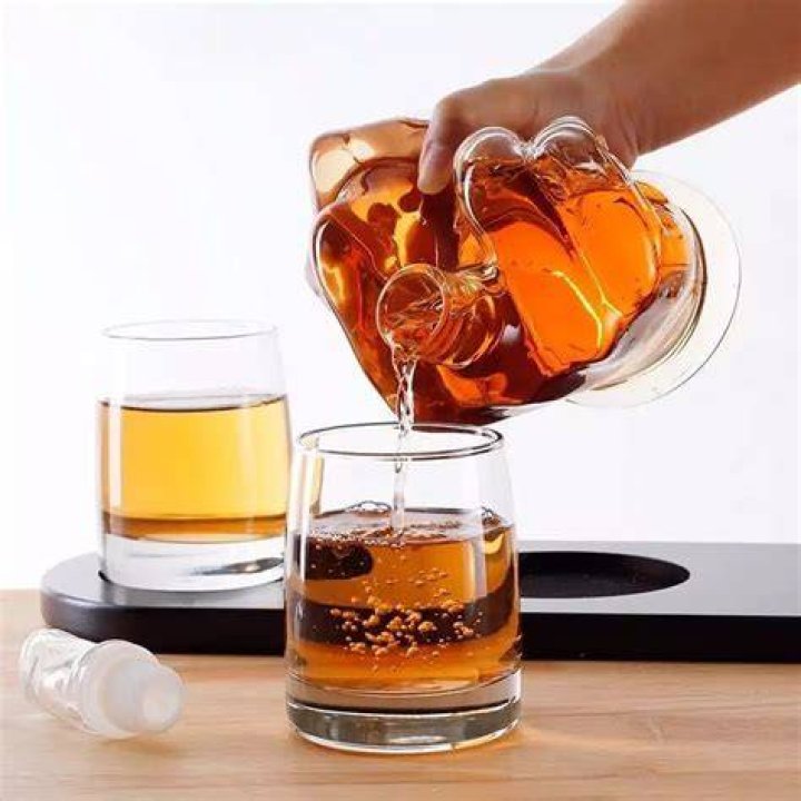 Finger, Bottle, Glass, Alcohol, Glass bottle, Drink, Drinkware, Alcoholic beverage, Curtain, Cool, Finger, Bottle, Glass, Alcohol, Glass bottle, Drink, Drinkware, Alcoholic beverage, Curtain, Cool,