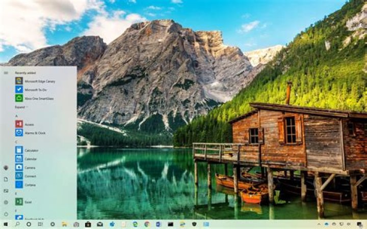 How do I view my Windows 10 theme image?
