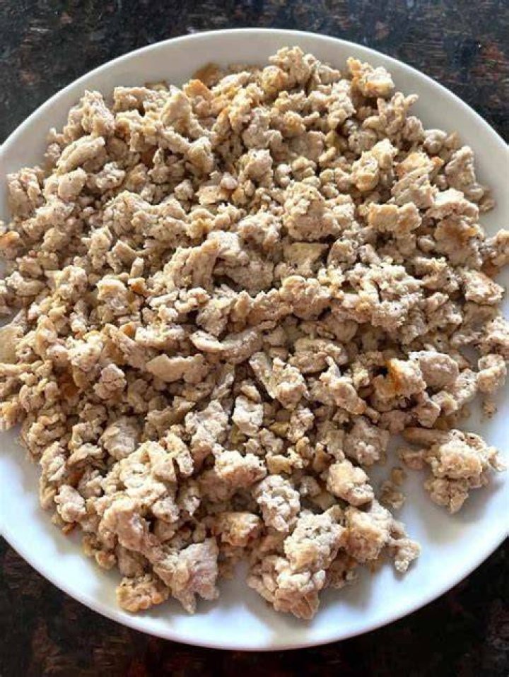 How do you know when ground chicken is cooked?