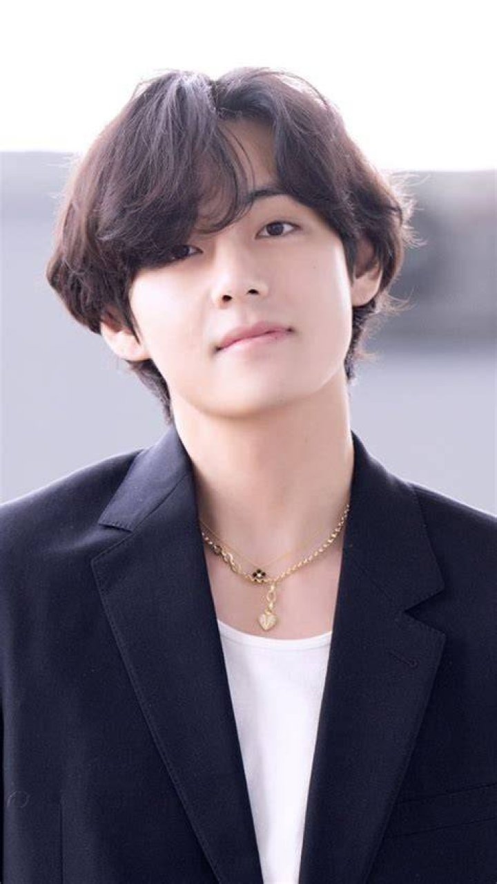 Kim Tae-hyung V