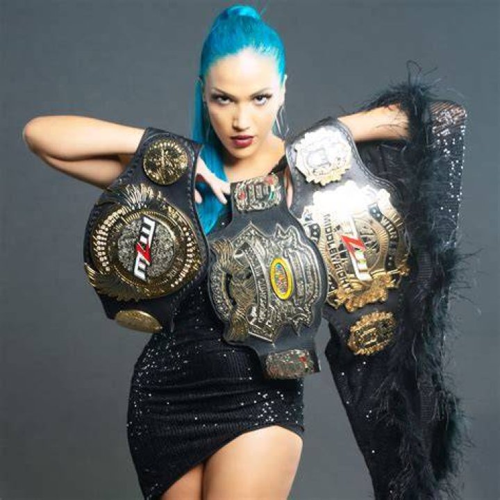Salina De La Renta MLW Fusion