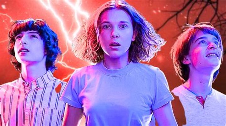 stranger things l to r caleb mclaughlin as lucas sinclair, sadie sink as max mayfield, joe keery as steve harrington, gaten matarazzo as dustin henderson in stranger things cr courtesy of netflix © 2022 stranger things l to r caleb mclaughlin as lucas sinclair, sadie sink as max mayfield, joe keery as steve harrington, gaten matarazzo as dustin henderson in stranger things cr courtesy of netflix © 2022
